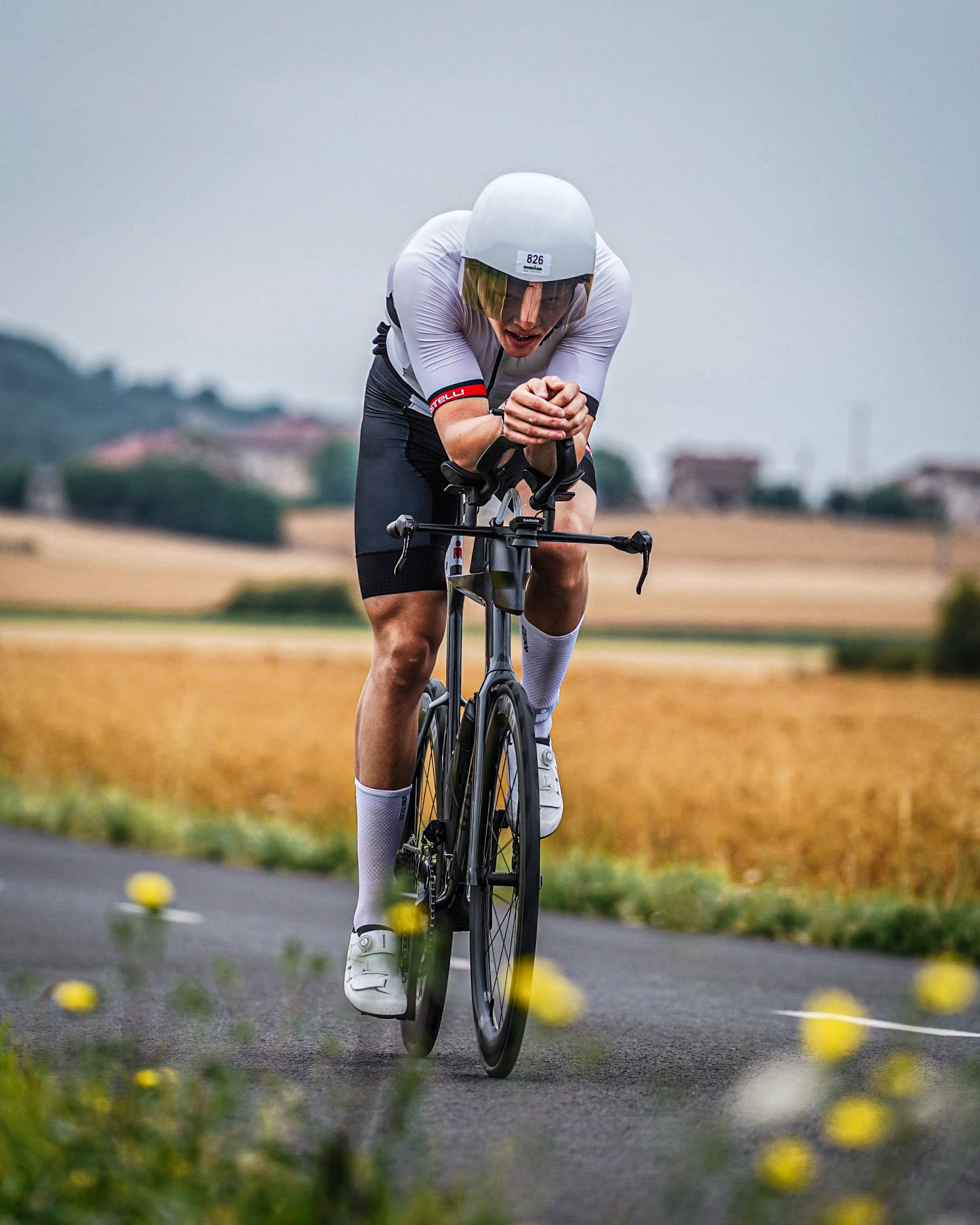 Øystein Aas racing triathlon